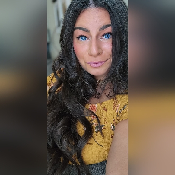 Like This Post To Be Notified When I Go Live - Picture 5 of 16